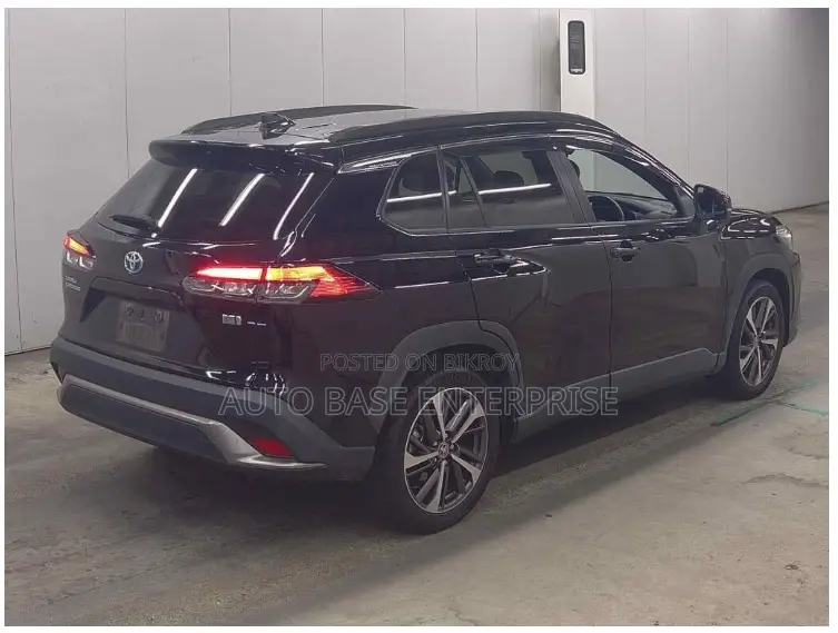 Toyota Corolla Cross 1.8 Hybrid FWD 2021 Black