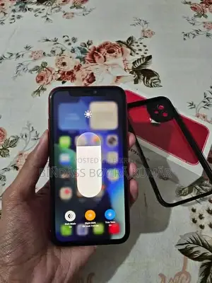 Apple iPhone 11 64 GB Red