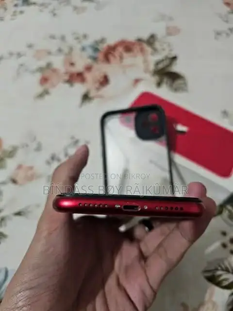 Apple iPhone 11 64 GB Red