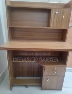 Computer table is completely new. Has not been used.