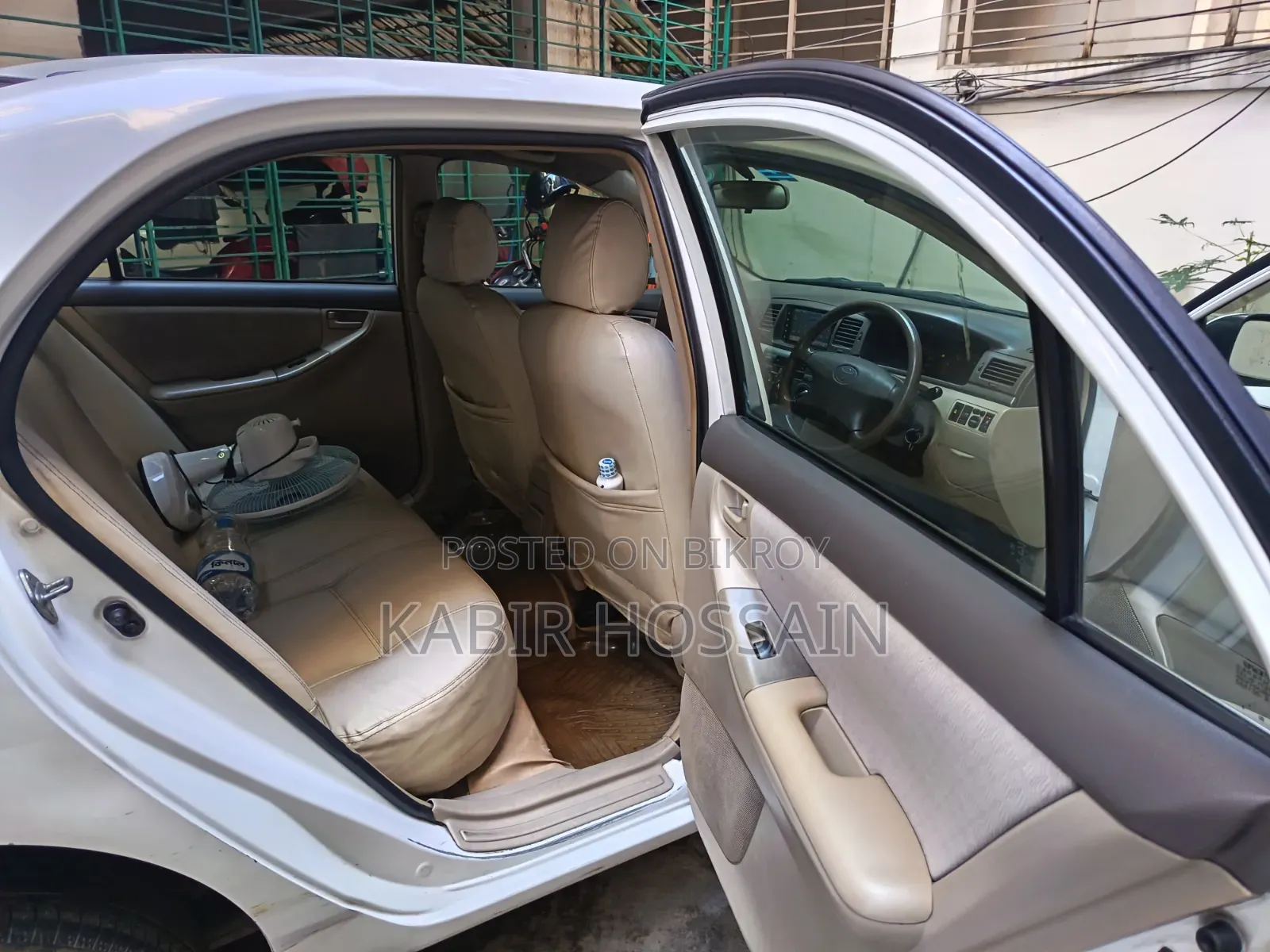 Toyota Corolla 2005 White