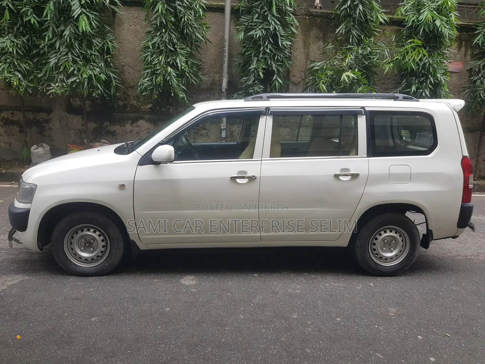 Toyota Probox 2004 White