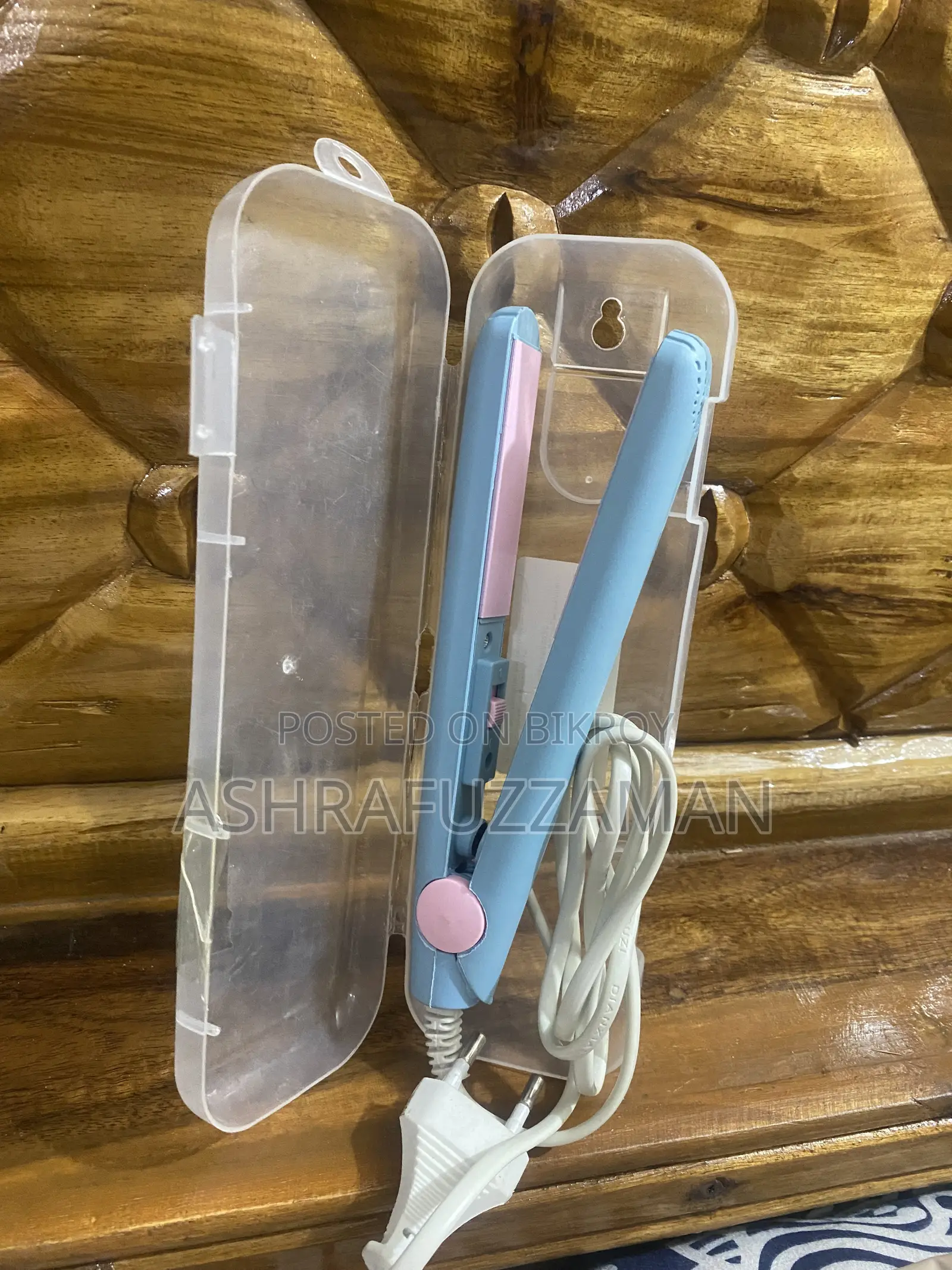 Brand New Hair Straightener Machine