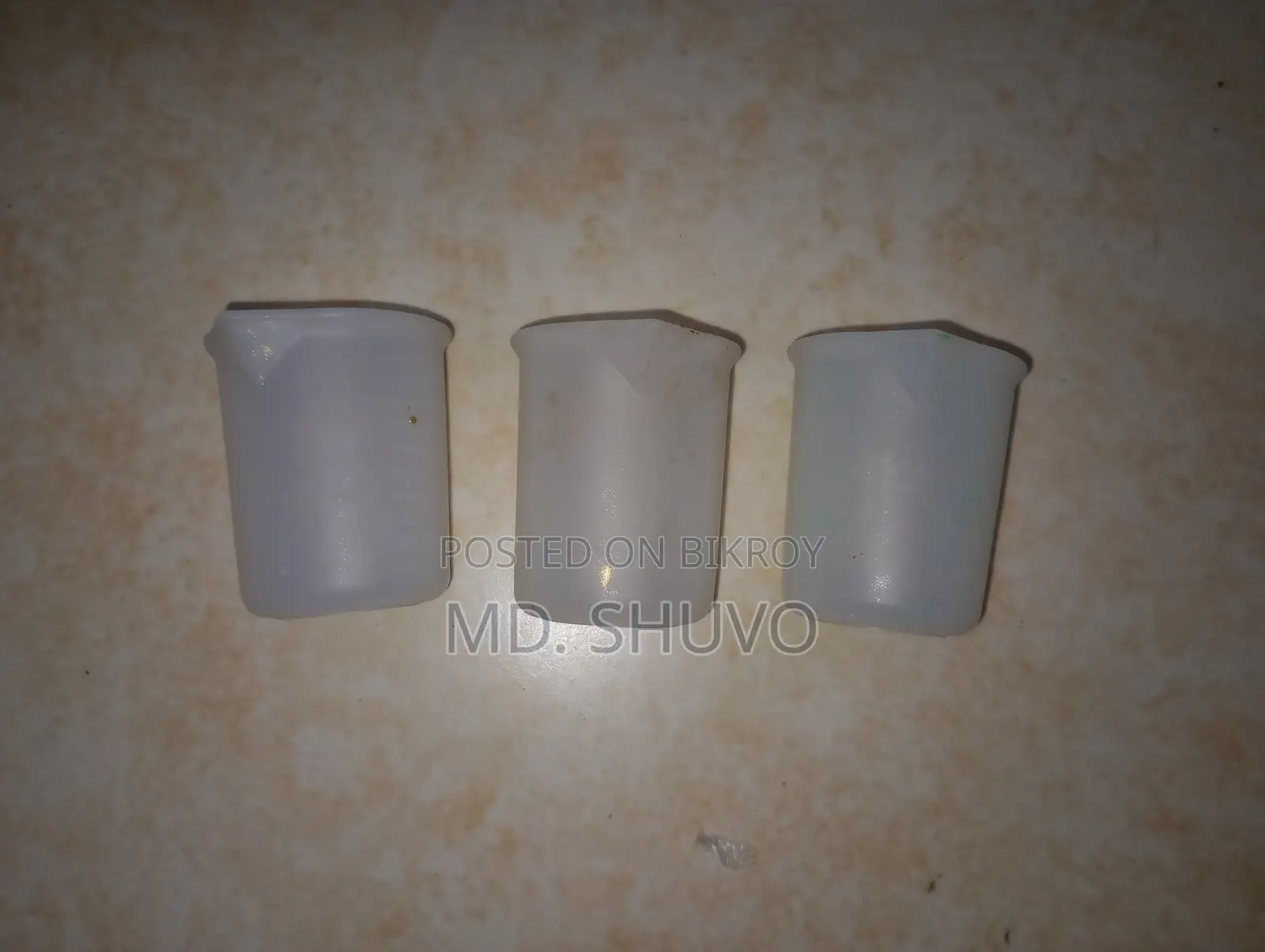 রেজিন প্রোডাক্ট উপকরণ