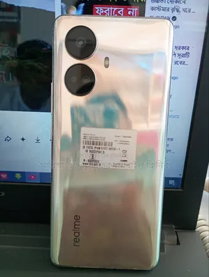রিয়েলমি ১০ প্রো+ ১২৮ জিবি সিলভার
