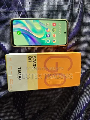 নতুন টেকনো স্পার্ক গো ১২৮ জিবি হোয়াইট