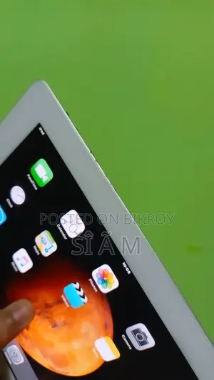 অ্যাপল আইপ্যাড ২ ওয়াই-ফাই ১৬ জিবি সাদা