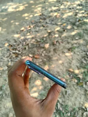 Vivo V21e 128 GB Blue
