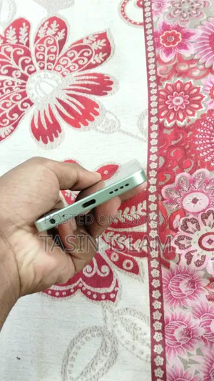 রিয়েলমি সি৬৭ ১২৮ জিবি সবুজ