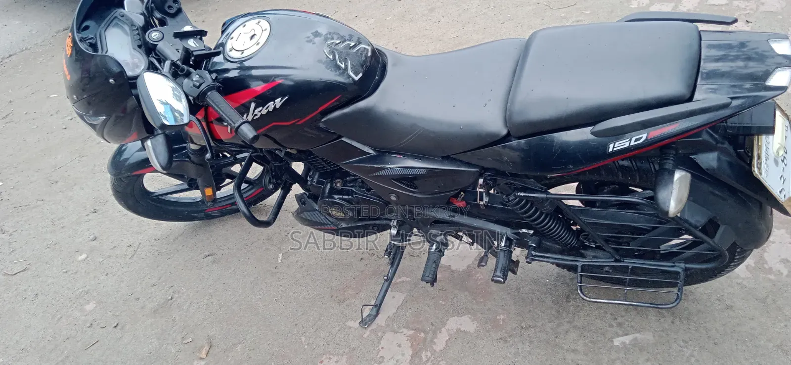 Bajaj Pulsar 150 2022 Red