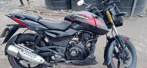 Bajaj Pulsar 150 2022 Red