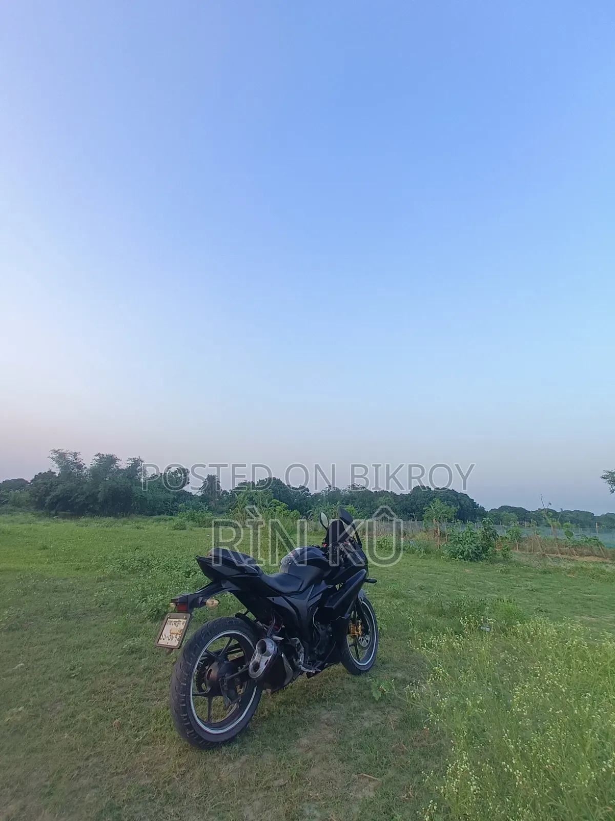 সুজুকি জিক্সার এসএফ ২০১৬ ব্ল্যাক