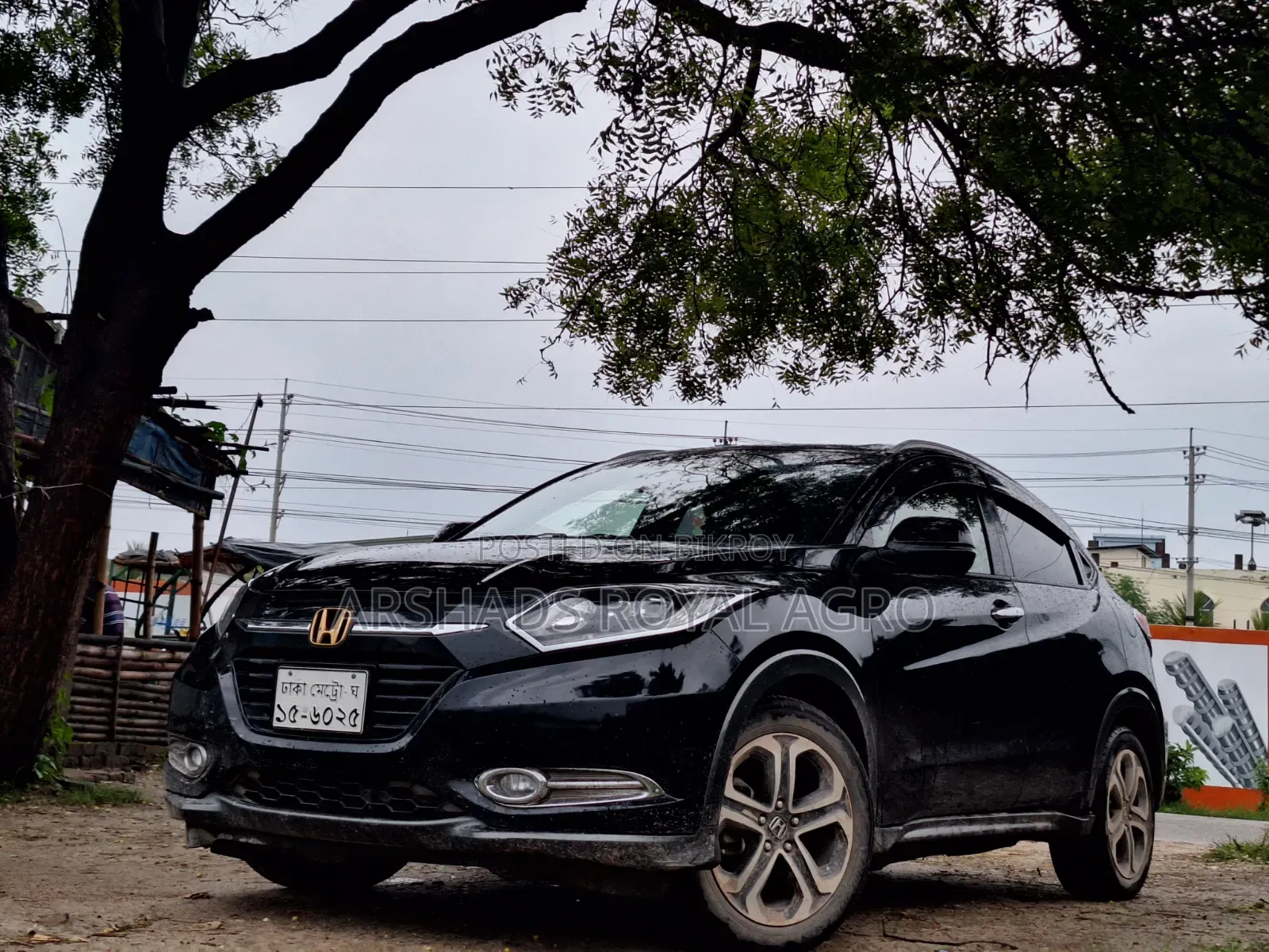 Honda Vezel 1.5 Four-Wheel Drive 2014 Black