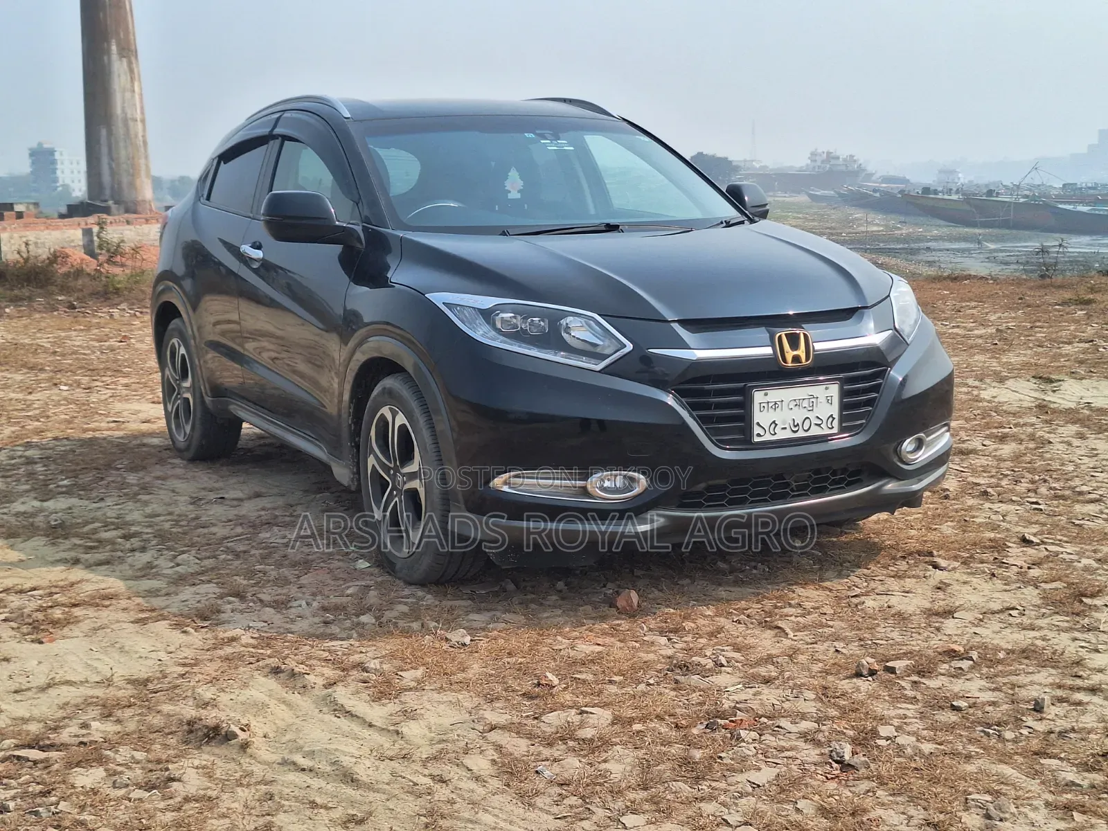 Honda Vezel 1.5 Four-Wheel Drive 2014 Black