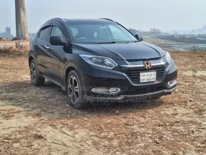 Honda Vezel 1.5 Four-Wheel Drive 2014 Black