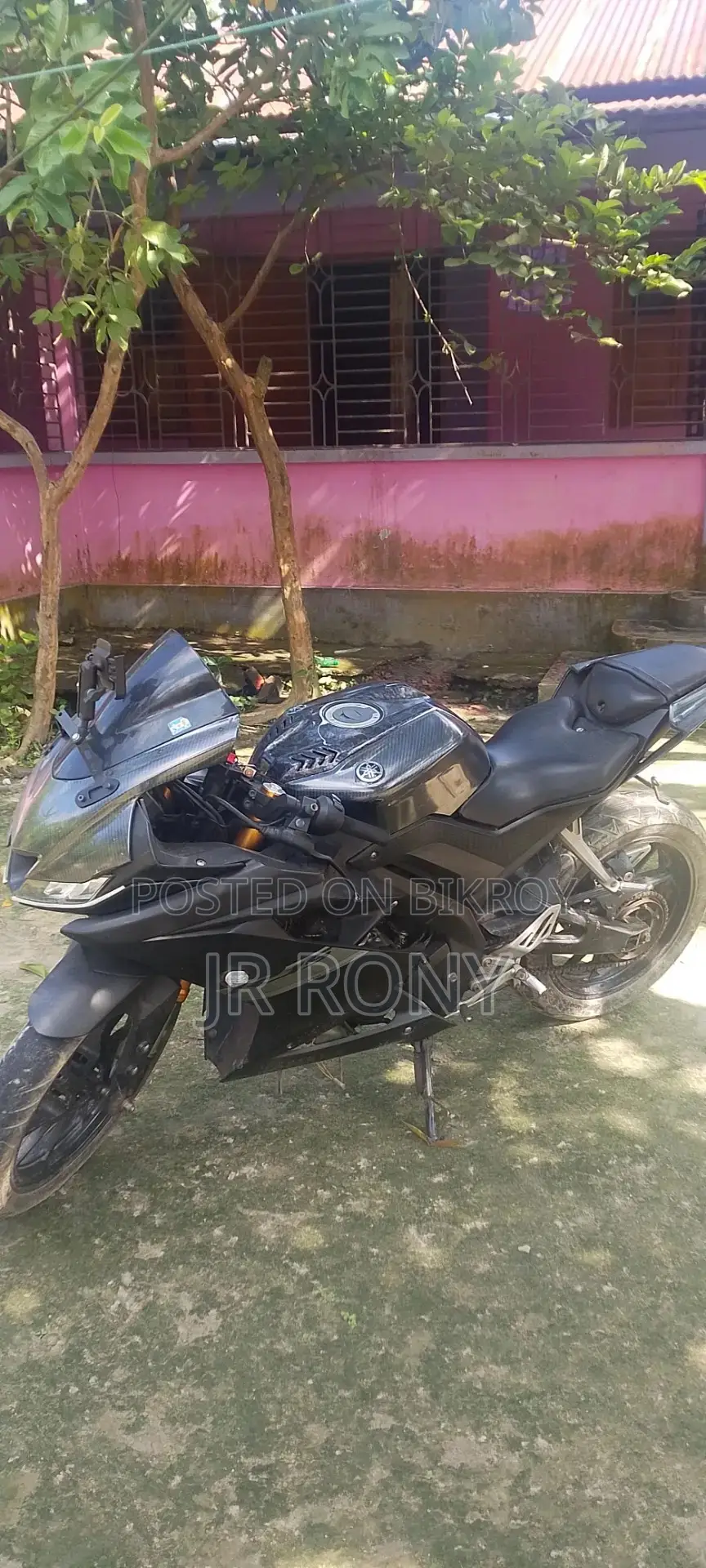 ইয়ামাহা আর১৫ ভি৩ ২০২১ ব্ল্যাক