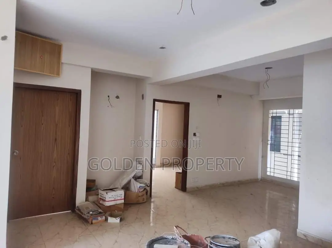 3bdrm Apartment in বসুন্ধরা নতুন রেডি, Basundhara for sale