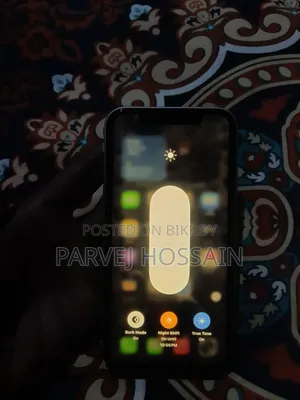 অ্যাপল আইফোন ১১ ১২৮ জিবি হোয়াইট