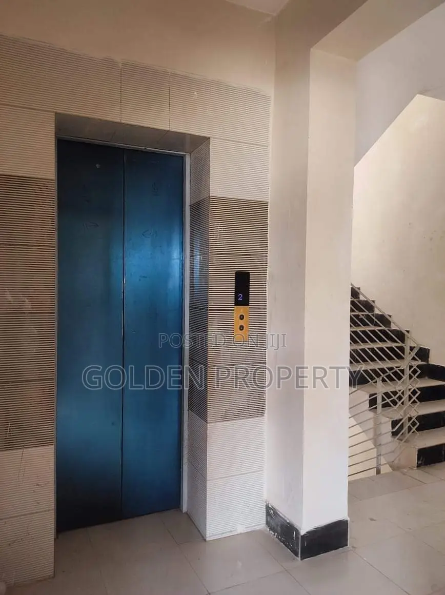 3bdrm Apartment in বসুন্ধরা নতুন রেডি, Basundhara for sale