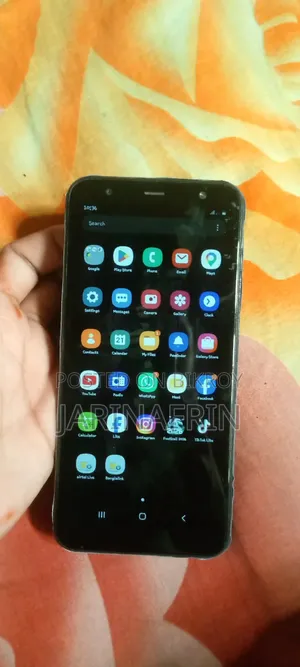 Samsung Galaxy J6 Plus 32 GB Blue
