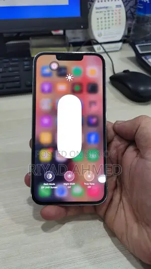 অ্যাপল আইফোন ১৩ প্রো ১২৮ জিবি হোয়াইট