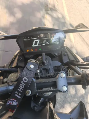 Hero Xtreme 125R 2025 Black