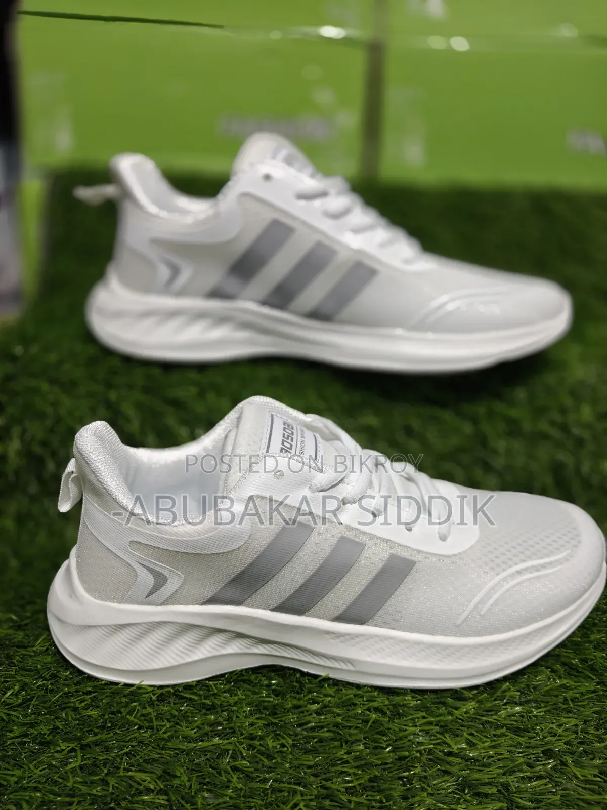 Walking, Jogging & Casual Outfit Sneakers