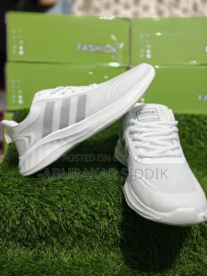 Walking, Jogging & Casual Outfit Sneakers