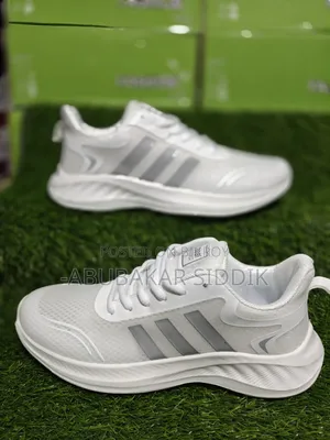 Walking, Jogging & Casual Outfit Sneakers