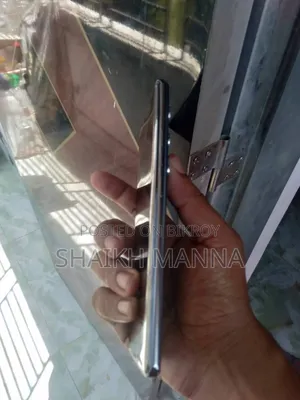 টেকনো ক্যামন ৪০ প্রো ৪জি ২৫৬ জিবি গ্রে