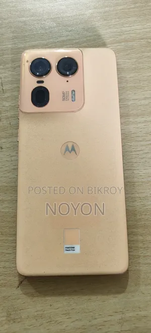 মোটোরোলা এজ ৫০ আল্ট্রা ৫১২ জিবি রোজ গোল্ড
