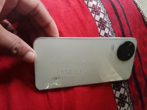 Infinix Hot 30i 128 GB White