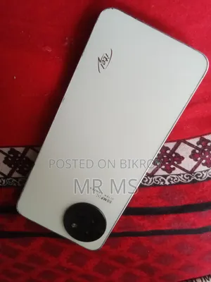 Infinix Hot 30i 128 GB White