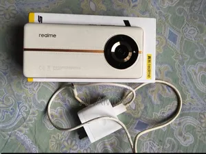 রিয়েলমি ১১ প্রো ২৫৬ জিবি রোজ গোল্ড