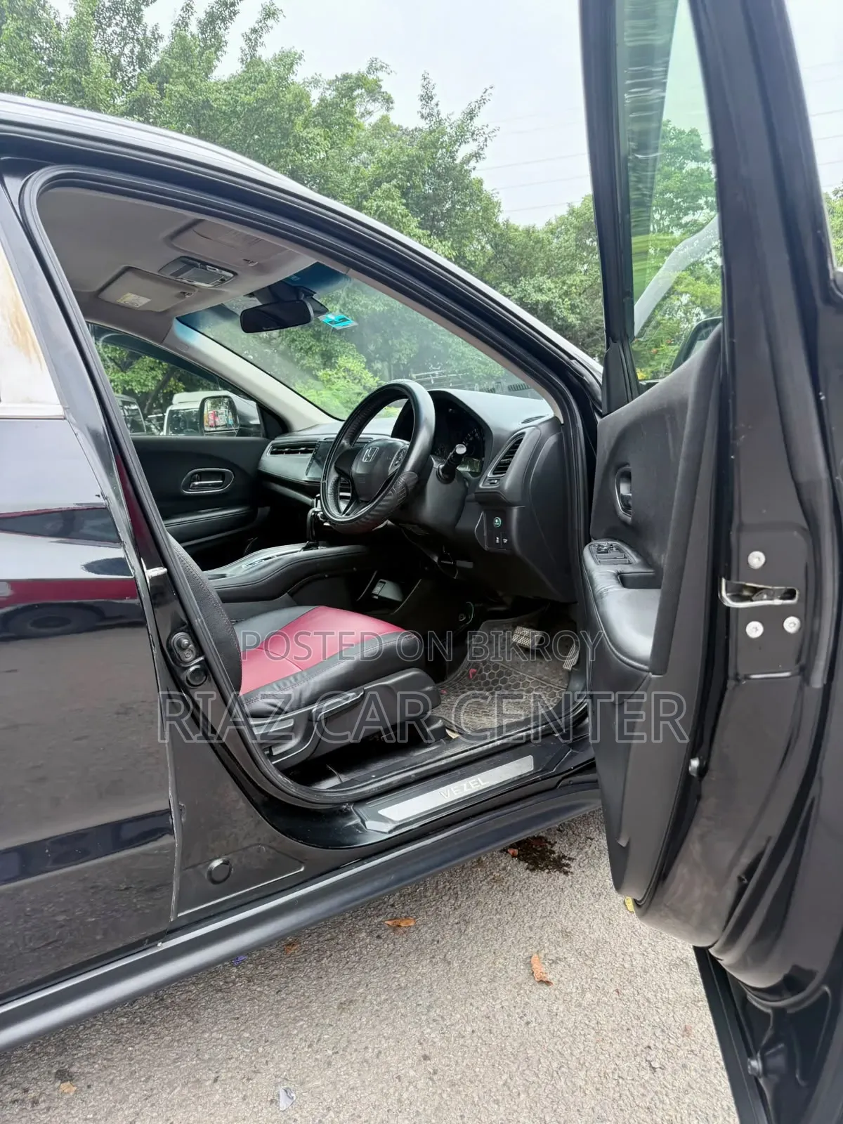Honda Vezel 2013 Black
