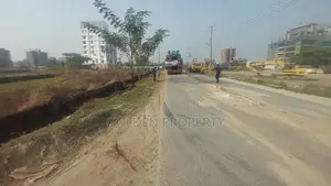 8 Katha M Plot Sale in Bashundhara South Facing