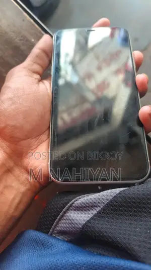 Apple iPhone 11 64 GB White
