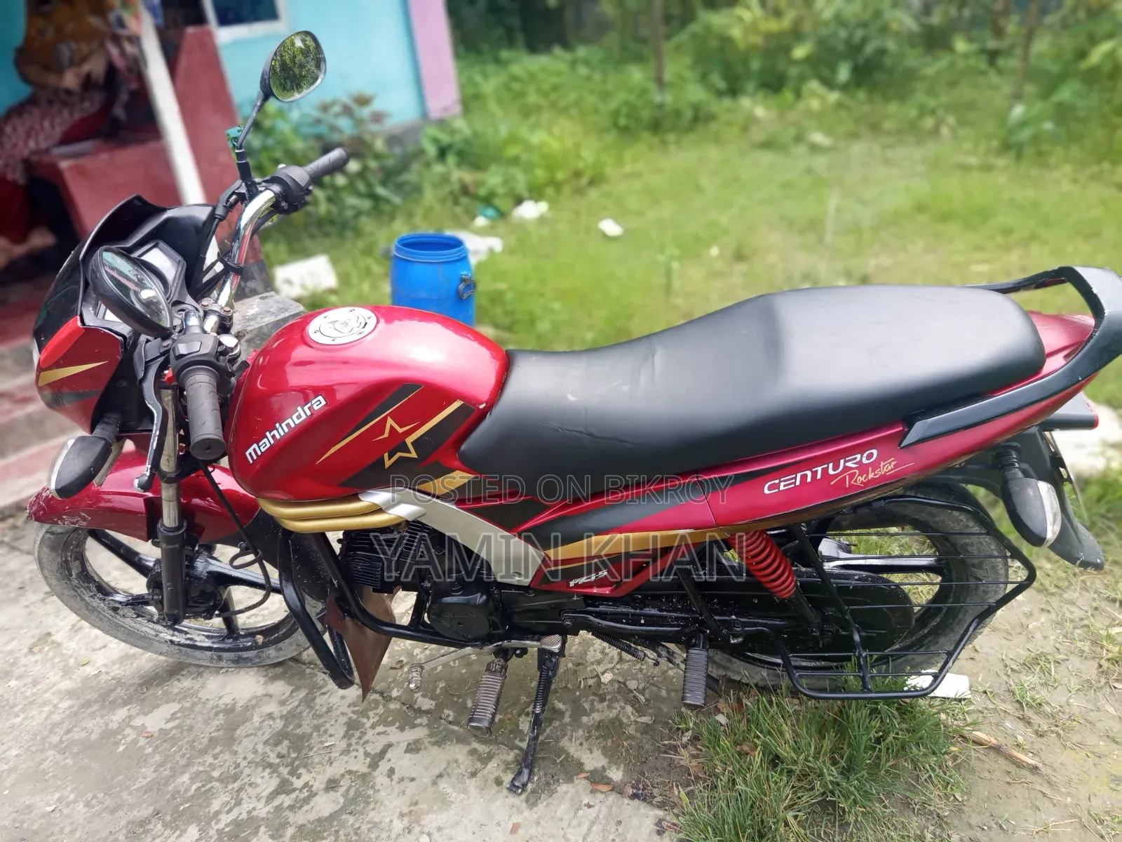 Mahindra Centuro 2018 Red