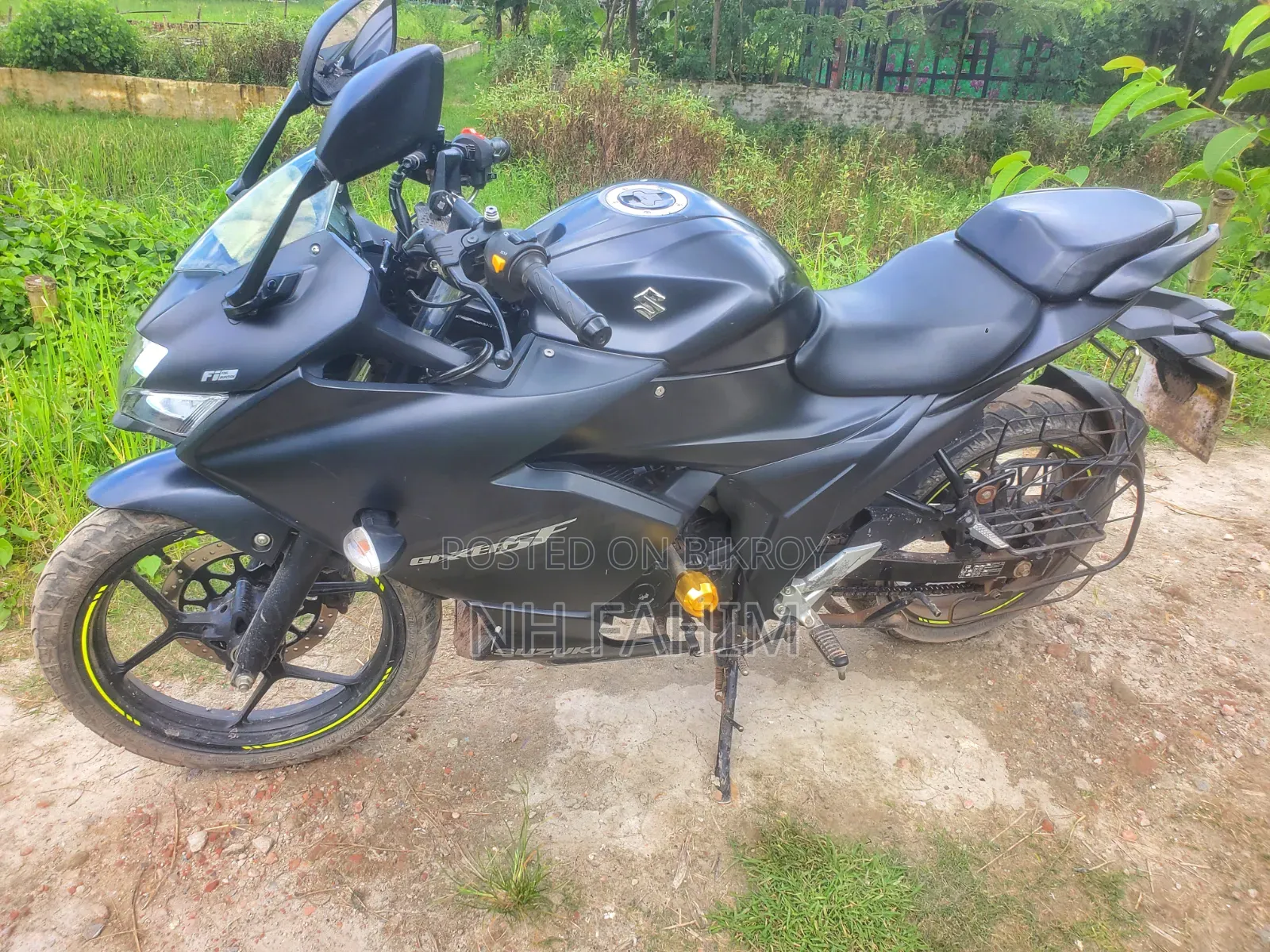 Suzuki Bike 2023 Black