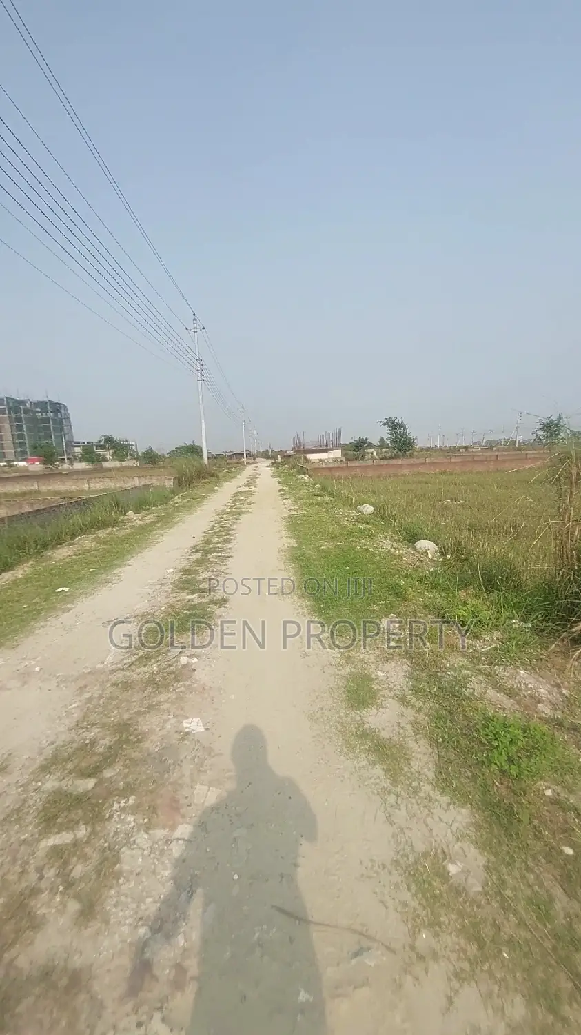 M BLOCK 10 Katha 60 Feel Road Plot Sale Bashundhara