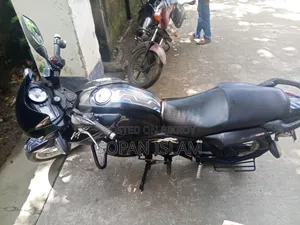 টিভিএস আপাচি আরটিআর ১৬০ টুভি ২০১৯ কালো