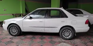 টয়োটা করোল্লা ১.৬ সেডান ১৯৯৭ সাদা