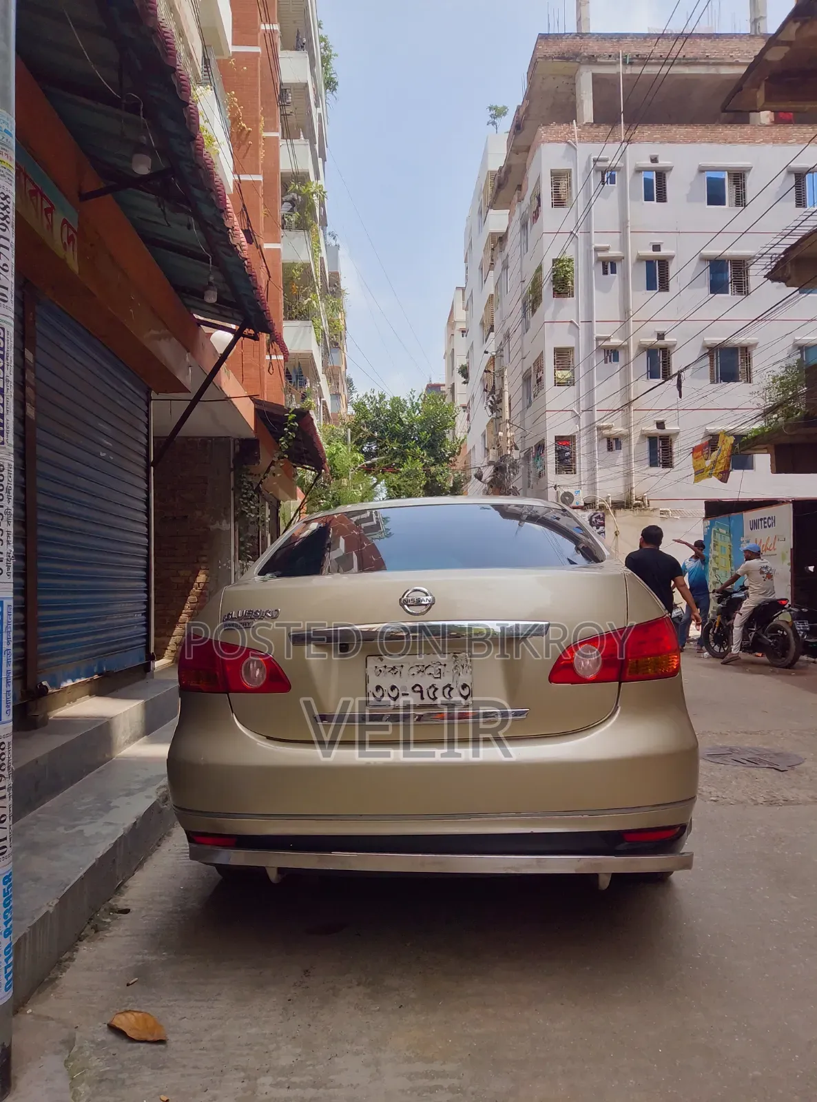 নিসান ব্লুবার্ড ২০০৭ গোল্ড