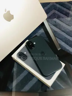 অ্যাপল আইফোন ১৭ ২৫৬ জিবি ব্ল্যাক