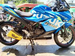 সুজুকি জিক্সার এসএফ ২০২২ নীল