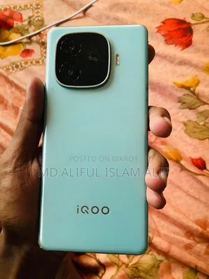 iQOO Z9 256 GB Green
