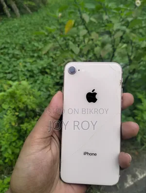 Apple iPhone 8 64 GB Gold