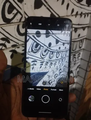Symphony MAX 10 32 GB Black