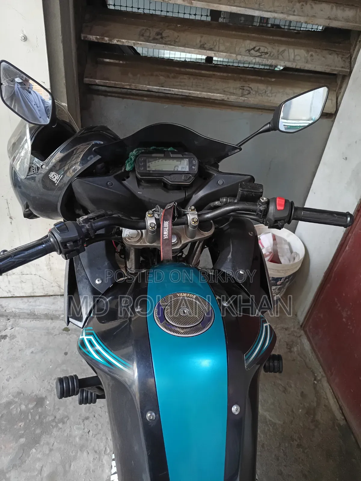 ইয়ামাহা ফেজার ভি২ ২০১৬ কালো