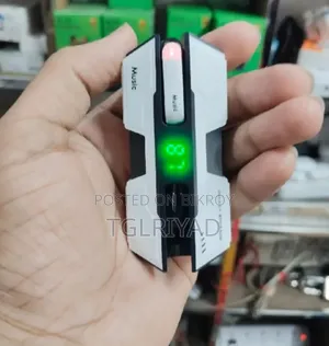 | ওয়্যারলেস ব্লুটুথ ইয়ারবাডস | এলইডি লাইট | স্টাইলিশ ডিজাইন |